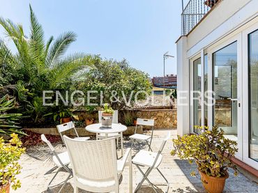 Villa con balcone in affitto a Horta - Guinardó