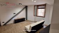 Sala d'estar de Apartament en venda en Segovia Capital