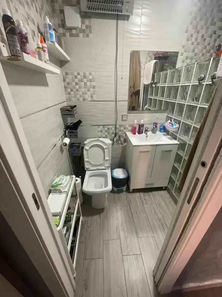 Bathroom of Flat for sale in Melilla