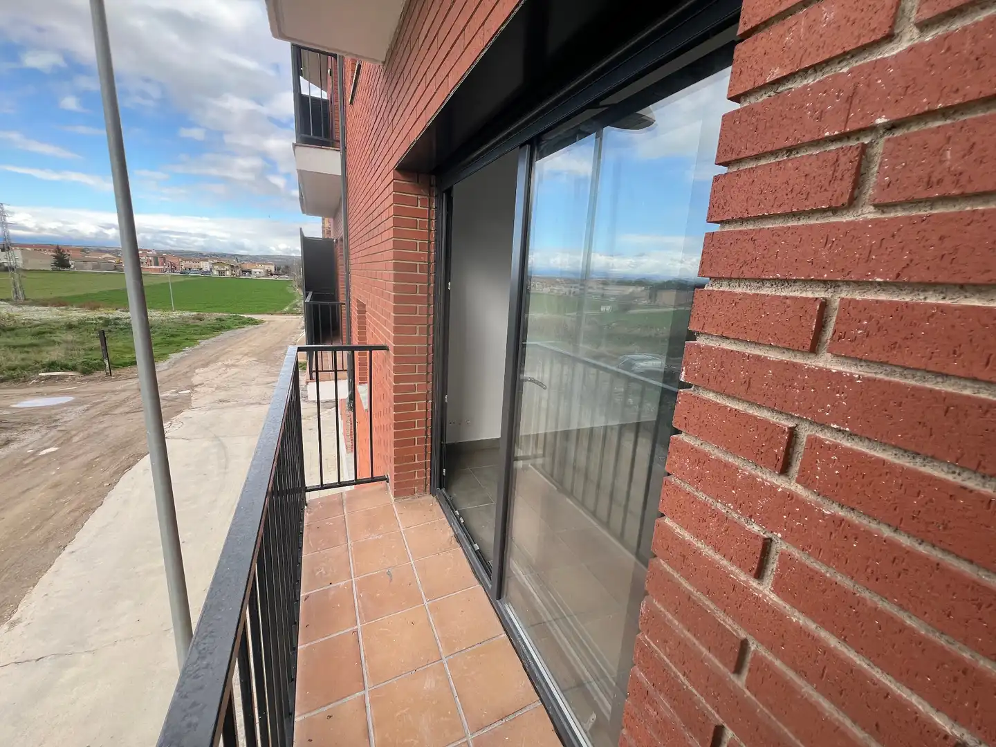 Terrasse von Wohnung zum Verkauf in La Fuliola mit Klimaanlage, Heizung und Abstellraum