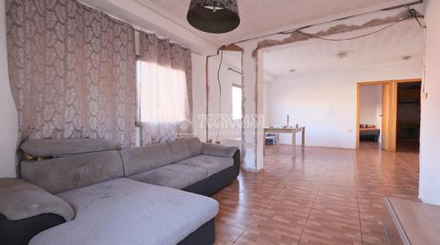 Photo 2 of Flat for sale in Avenida de Abril - 9 de Octubre, Sagunto / Sagunt