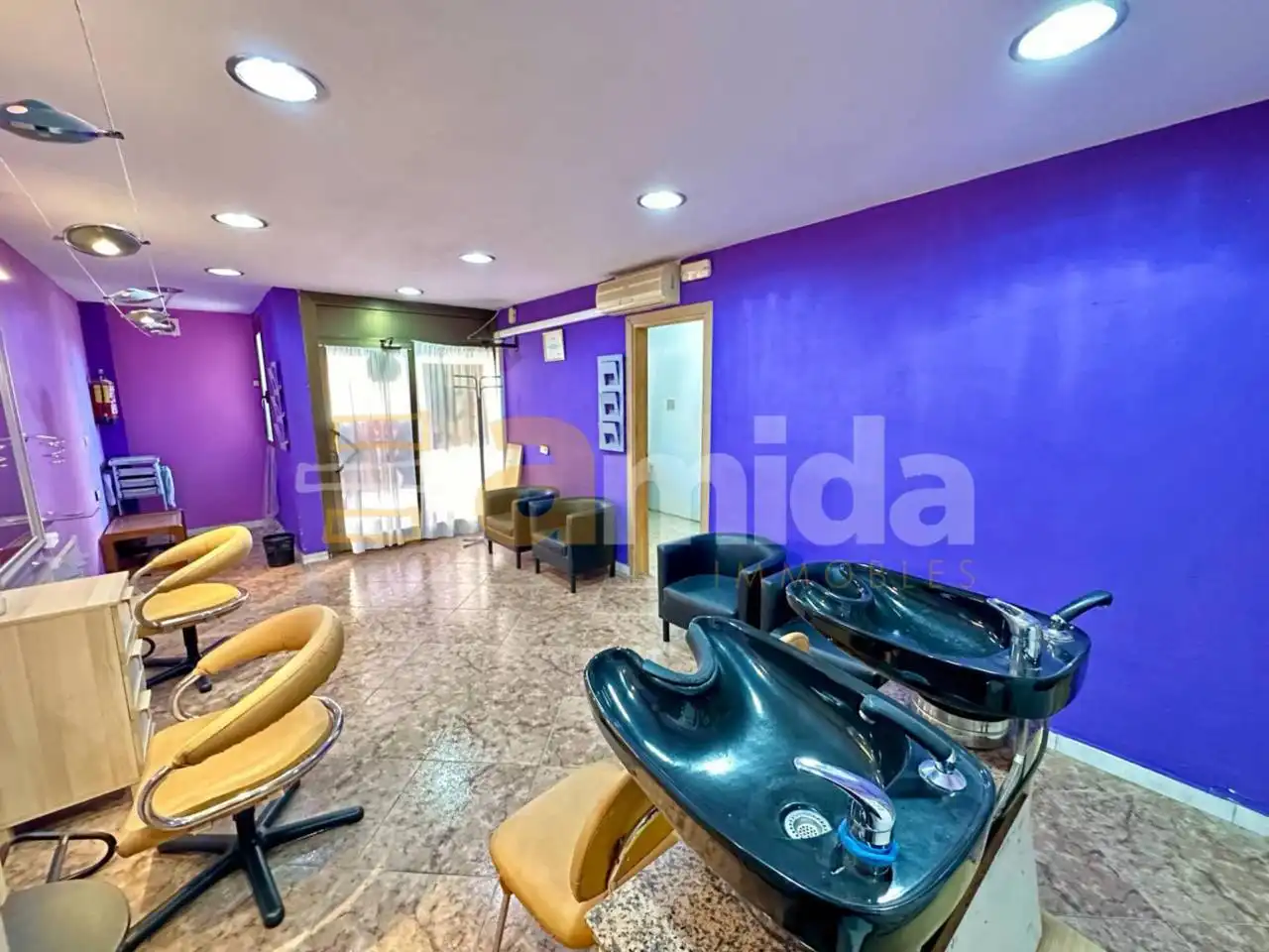 Local en venda en Sabadell amb Aire condicionat