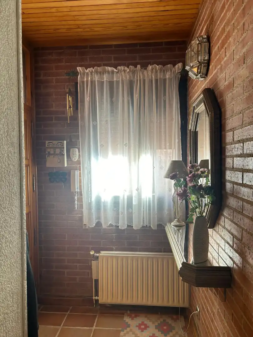 Habitación de Casa o chalet en venta en Azuqueca de Henares con Aire acondicionado, Calefacción y Jardín privado