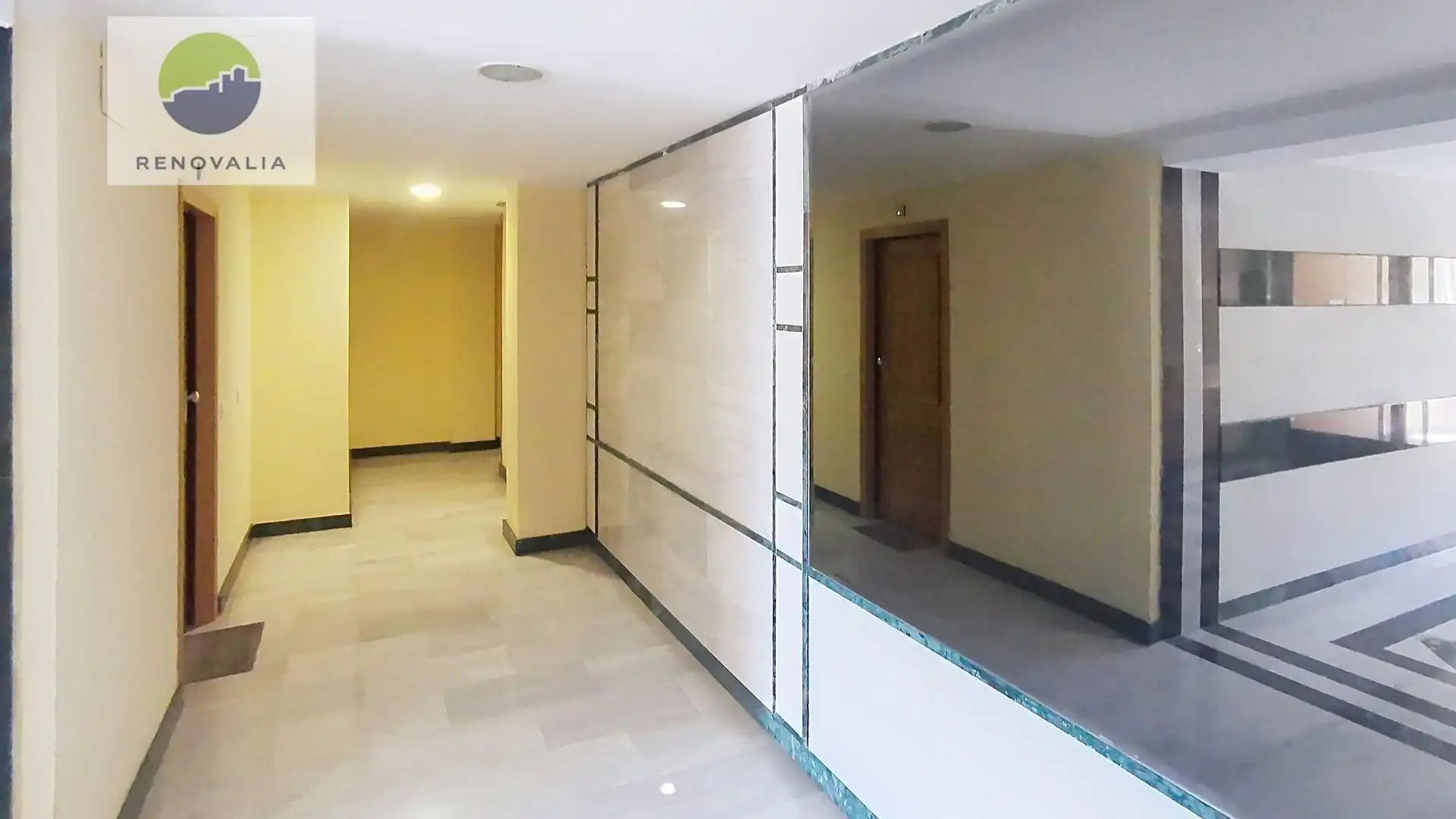 Wohnung zum Verkauf in Granada mit Klimaanlage, Heizung und Terrasse