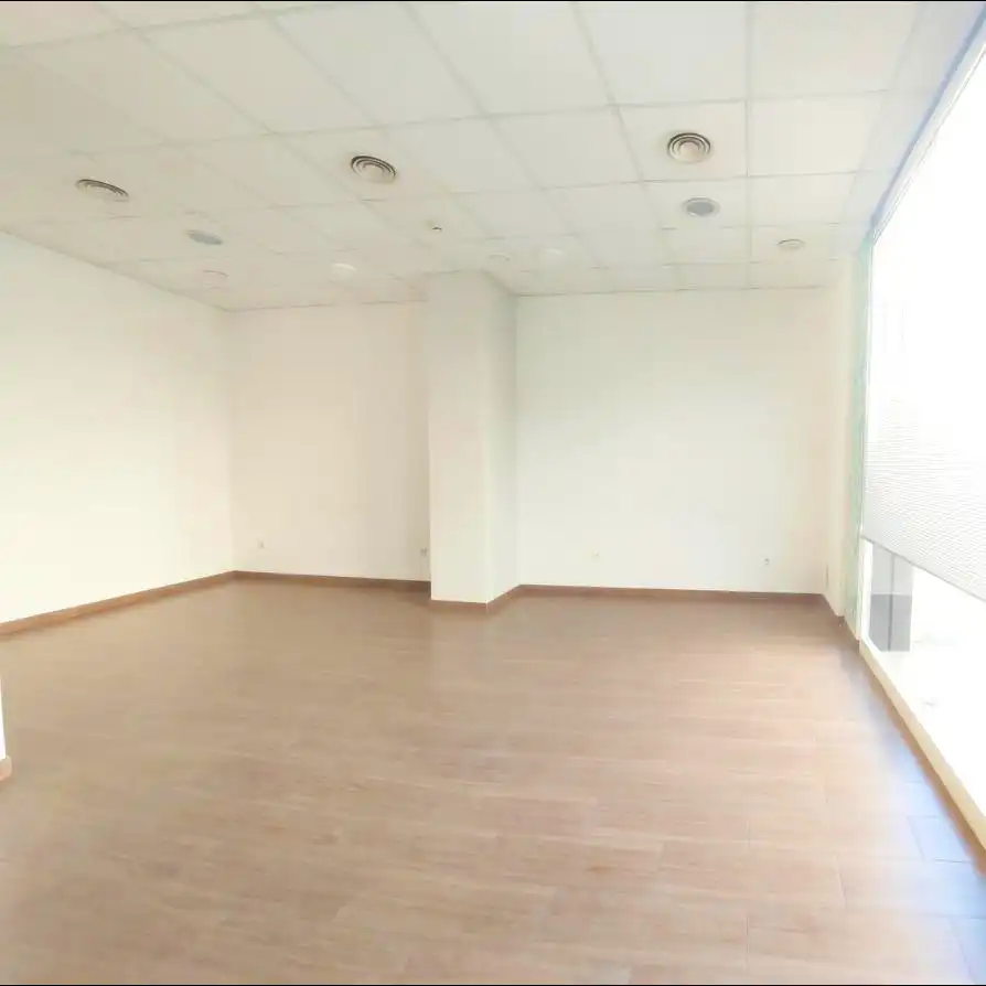 Local comercial en venta en Puerto de Sagunto, imagen 3