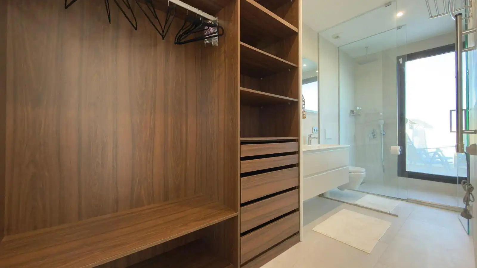 Baño de Casa o chalet de alquiler en Finestrat con Aire acondicionado, Calefacción y Jardín privado