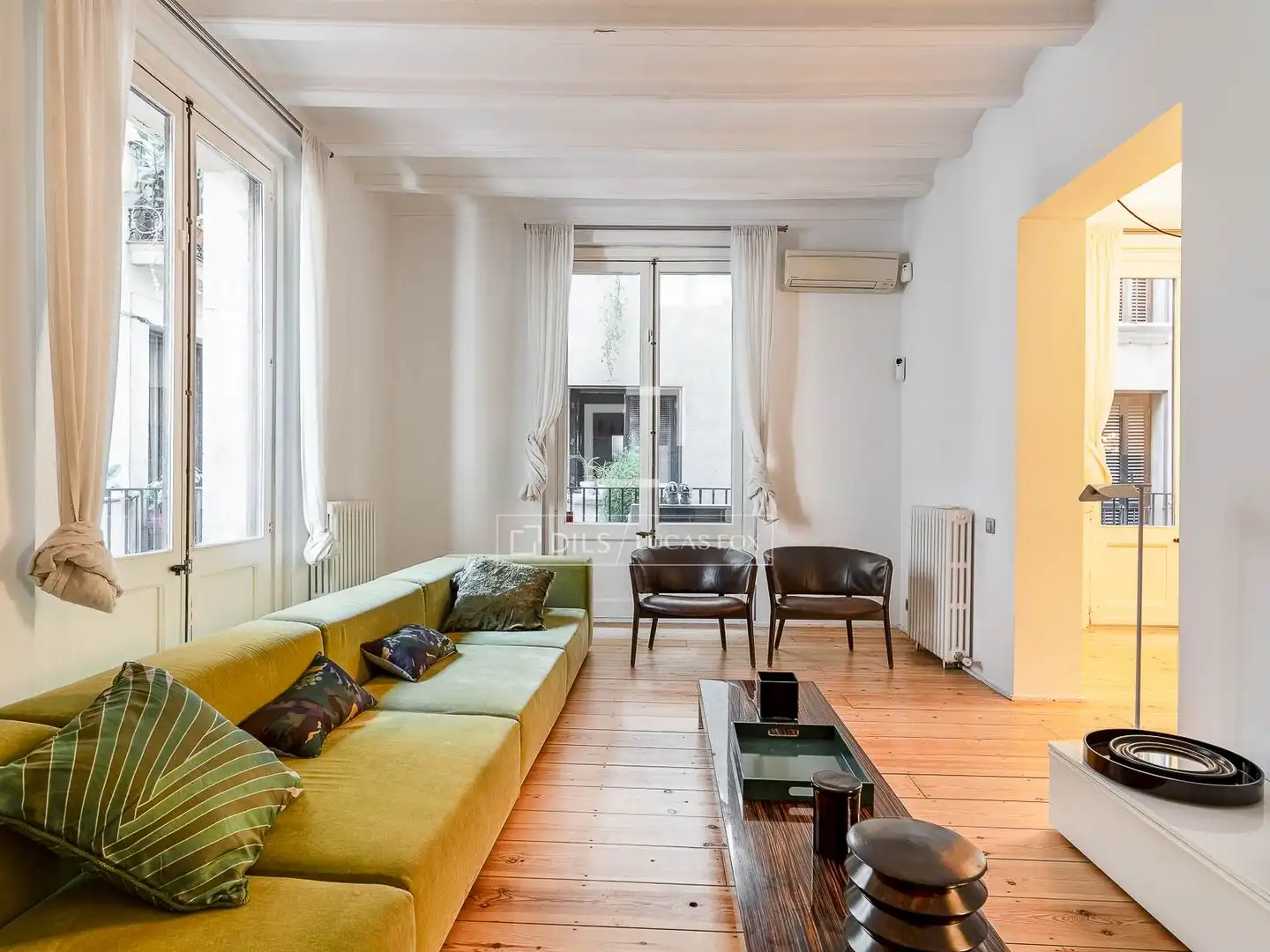 Appartamento con terrazza in vendita a Ciutat Vella, imagen 3
