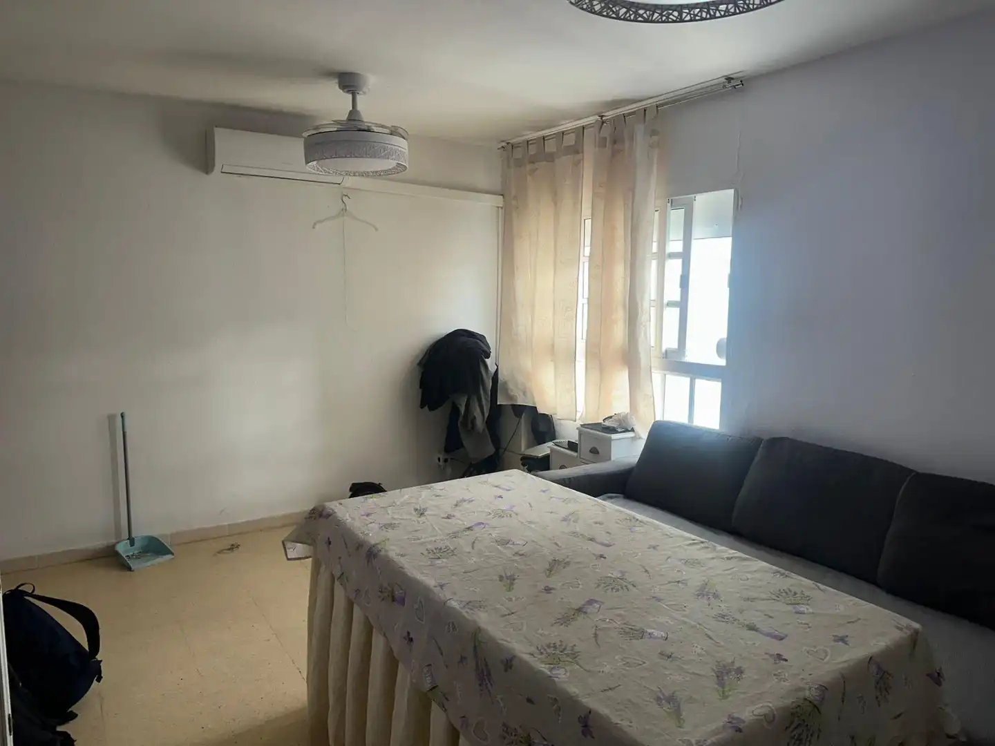 Habitación de Dúplex en venta en Sevilla con Terraza, Trastero y Balcón