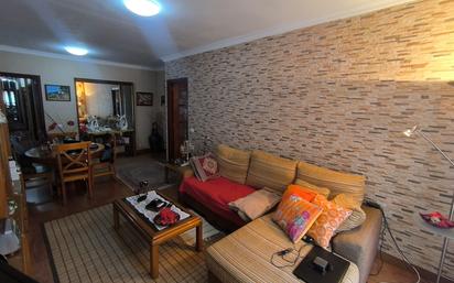 Living room of Flat for sale in Los Realejos  with Parquet flooring, Furnished and Oven