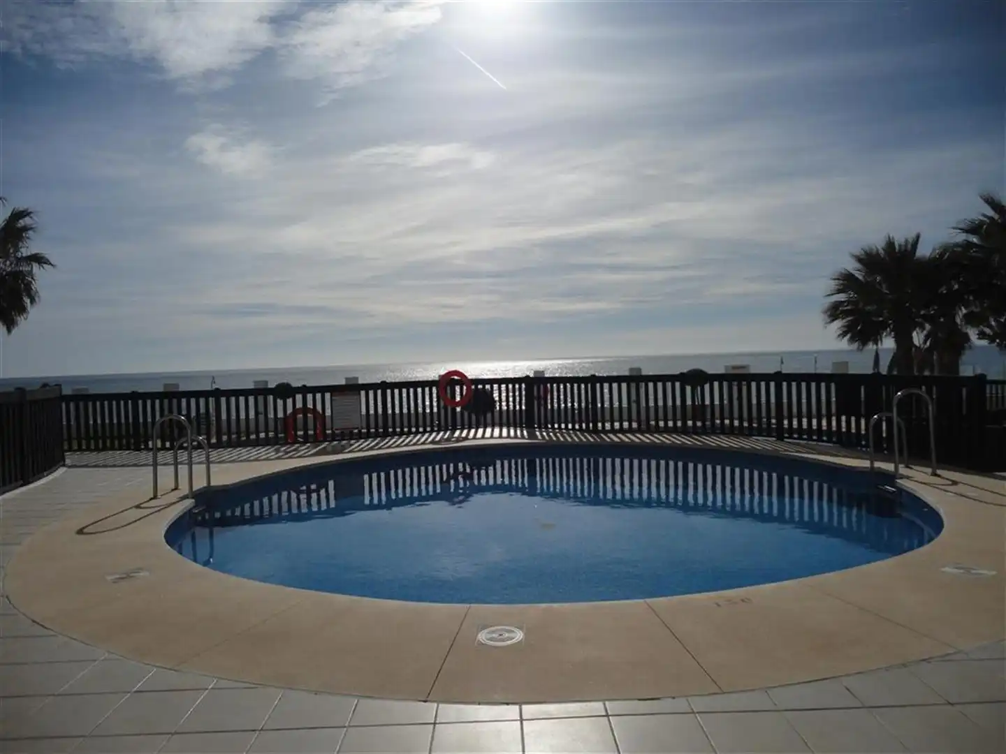Schwimmbecken von Wohnungen zur Miete in Mijas mit Heizung, Privatgarten und Terrasse