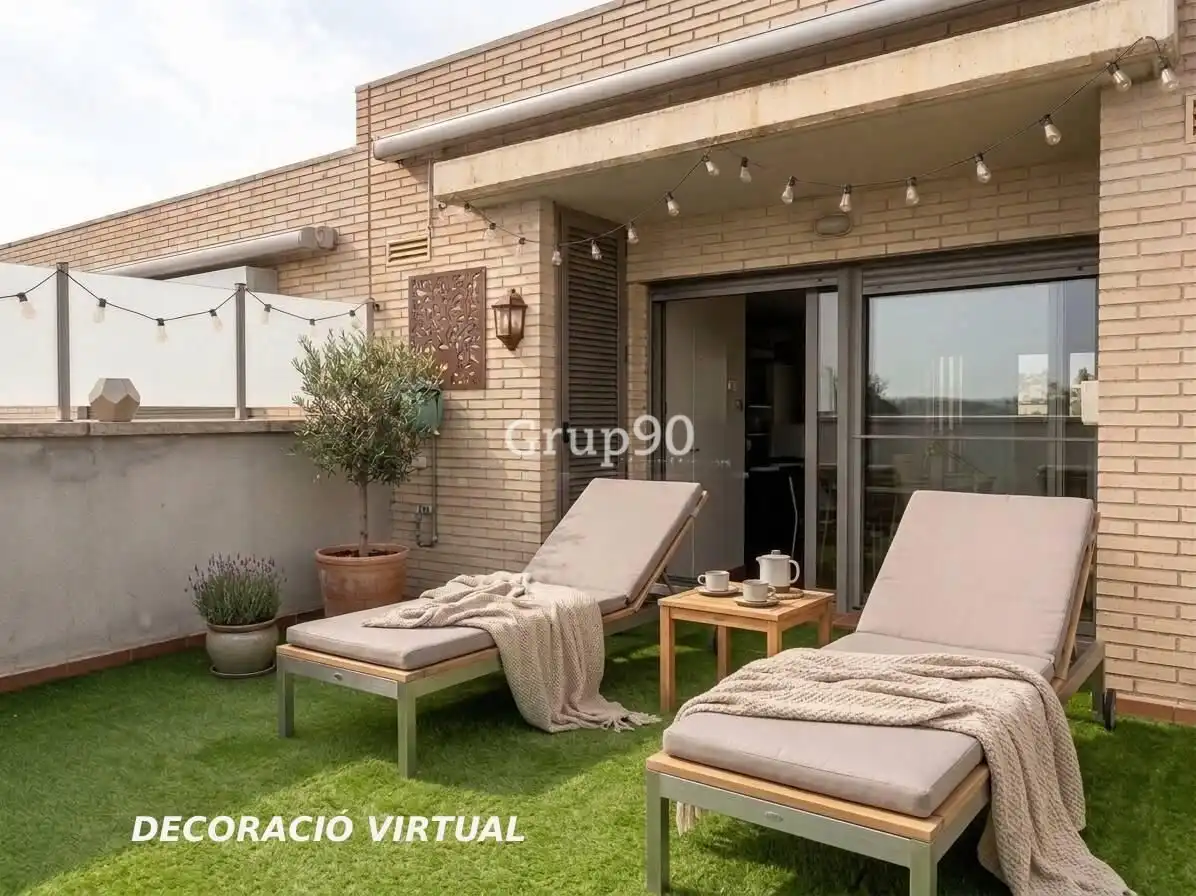 Terraza de Casa adosada en venta en Lleida con Aire acondicionado, Calefacción y Jardín privado