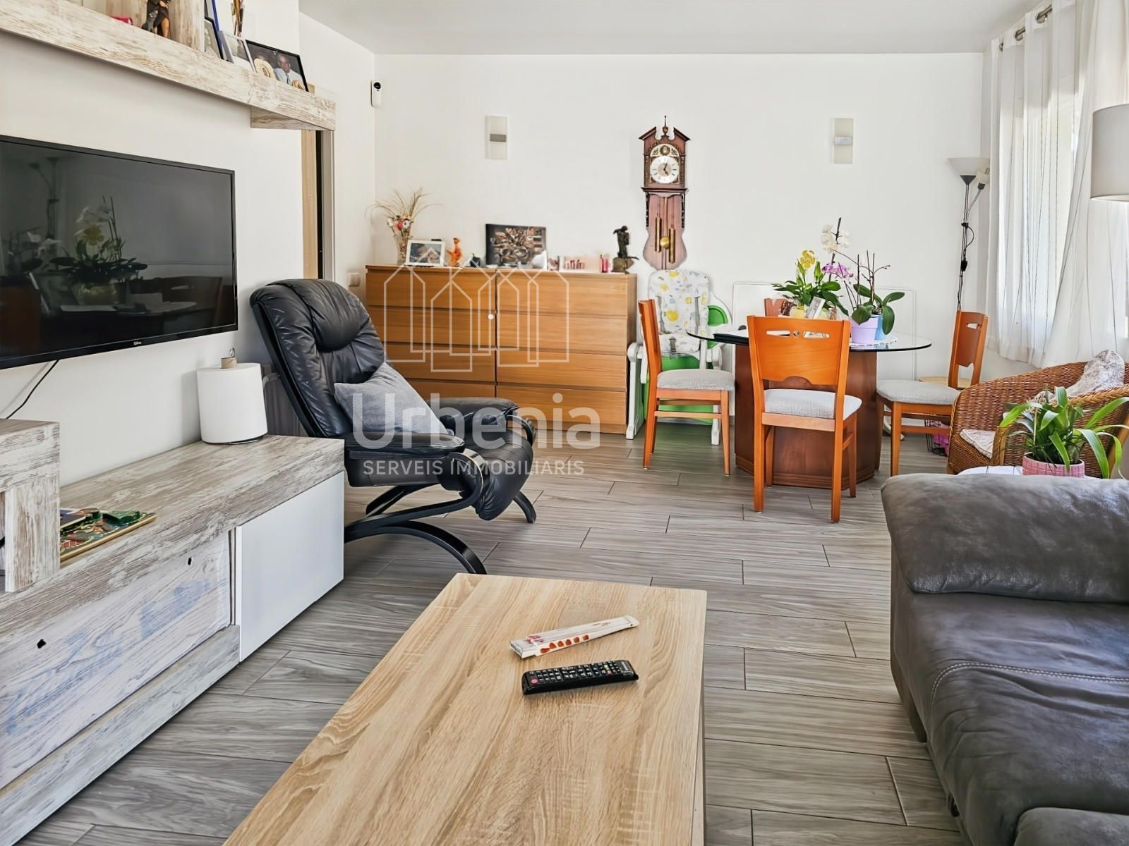 Wohnzimmer von Wohnung zum verkauf in Sant Andreu de Llavaneres mit Klimaanlage, Terrasse und Schwimmbad