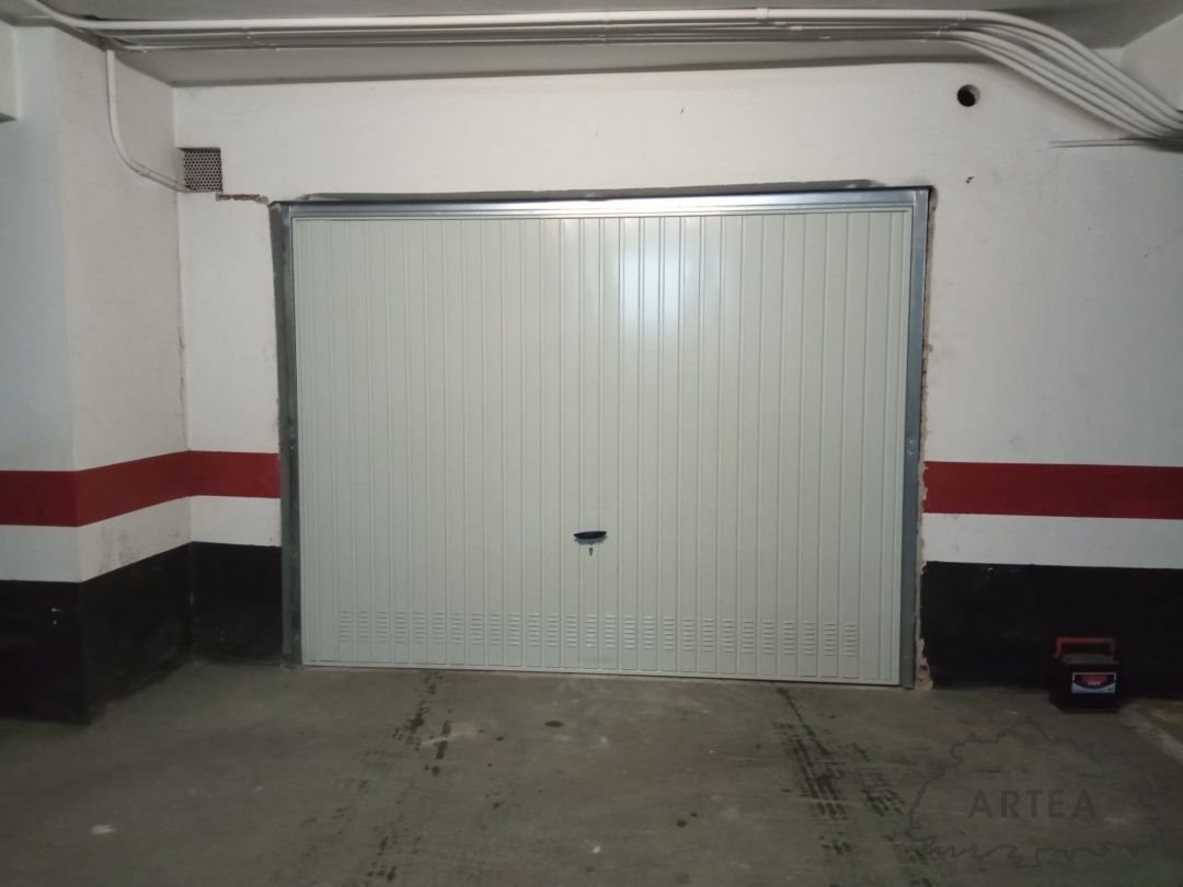 Garaje en venta en Begoña