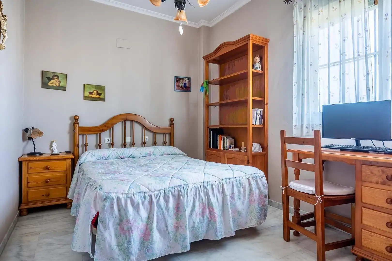 Bedroom of Detached homes for sale in Mairena del Aljarafe  with Air Conditioner, Private garden and Terrace