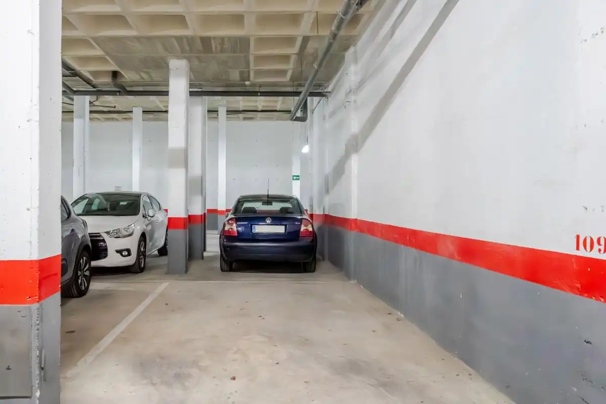 Parking de Dúplex en venta en Santa Pola con Aire acondicionado, Calefacción y Jardín privado