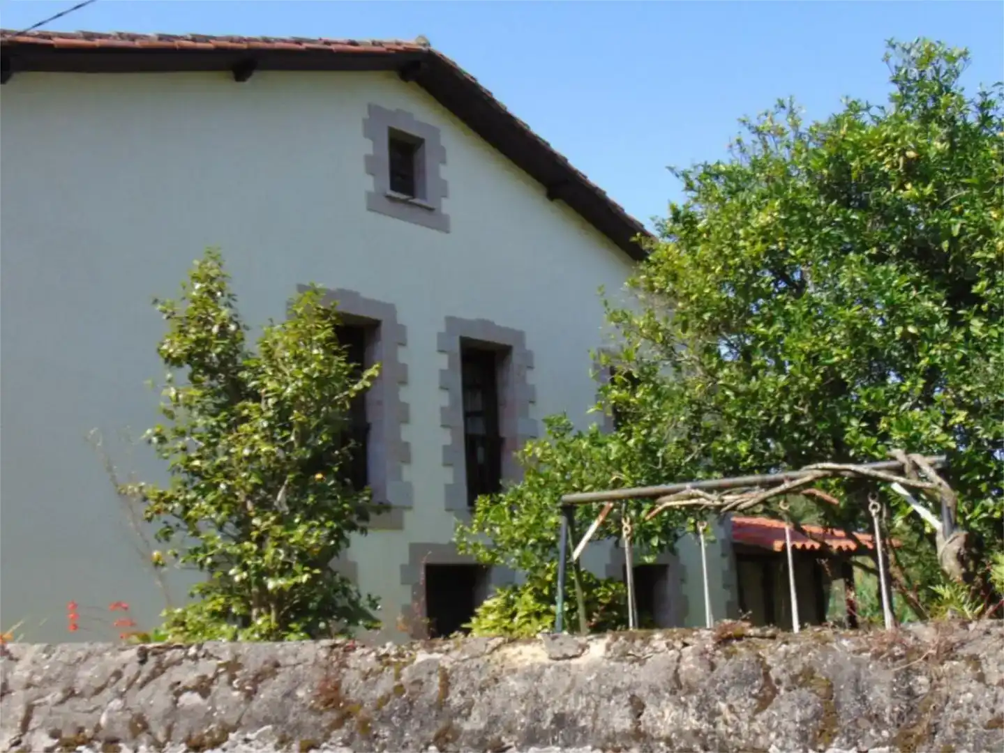 Vista exterior de Casa o chalet en venta en Llanes con Balcón