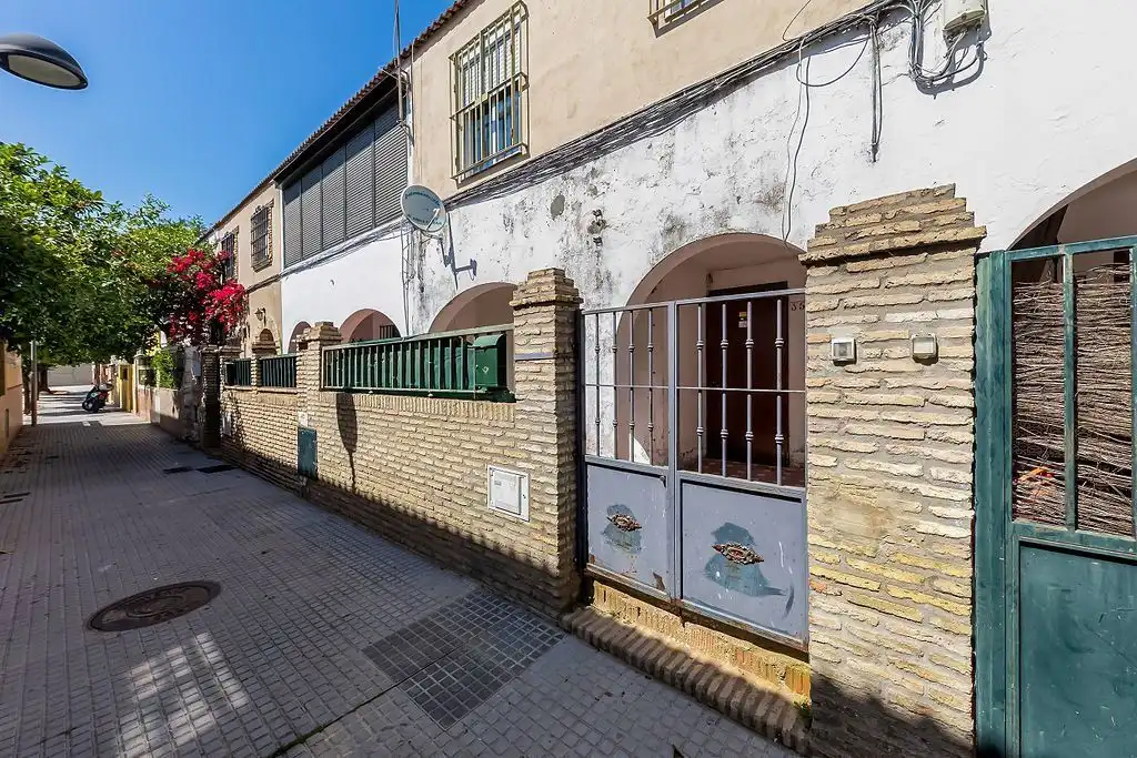 Vista exterior de Casa o chalet en venta en Cazalla de la Sierra