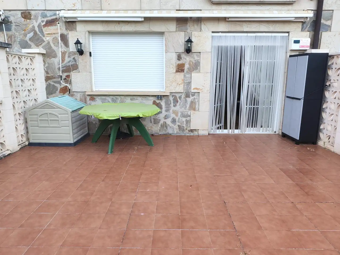Terraza de Casa adosada en venta en Zarratón con Calefacción, Terraza y Amueblado