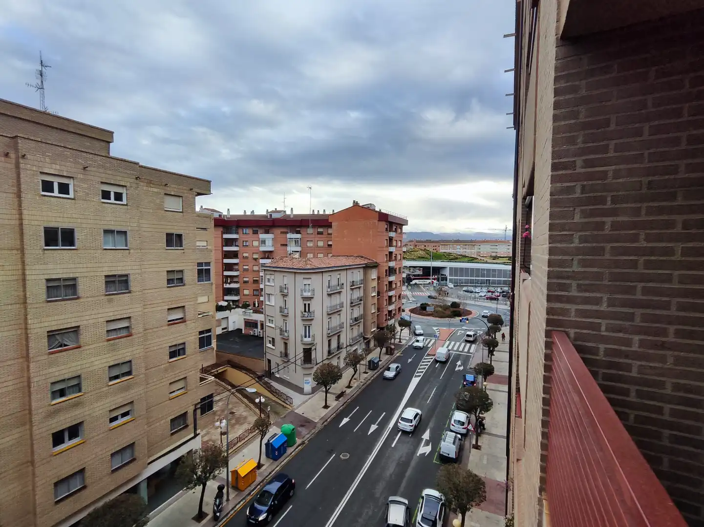 Vista exterior de Piso en venta en  Logroño con Calefacción, Parquet y Terraza
