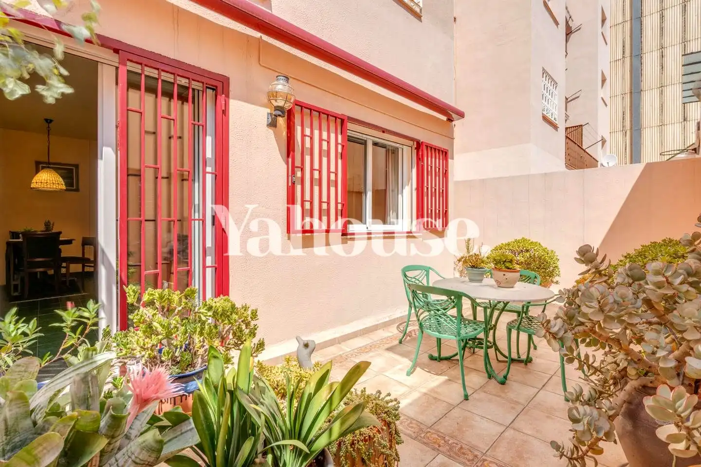 Exterior view of Flat for sale in Barcelona