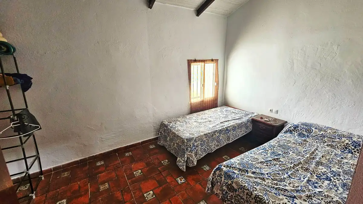 Schlafzimmer von Grundstücke zum Verkauf in Almonaster la Real