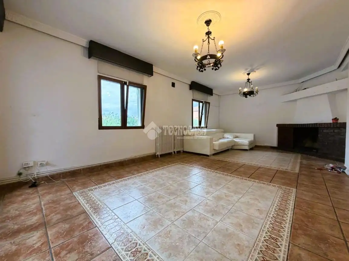 Casa amb piscina en venda a Camarma de Esteruelas, imagen 12
