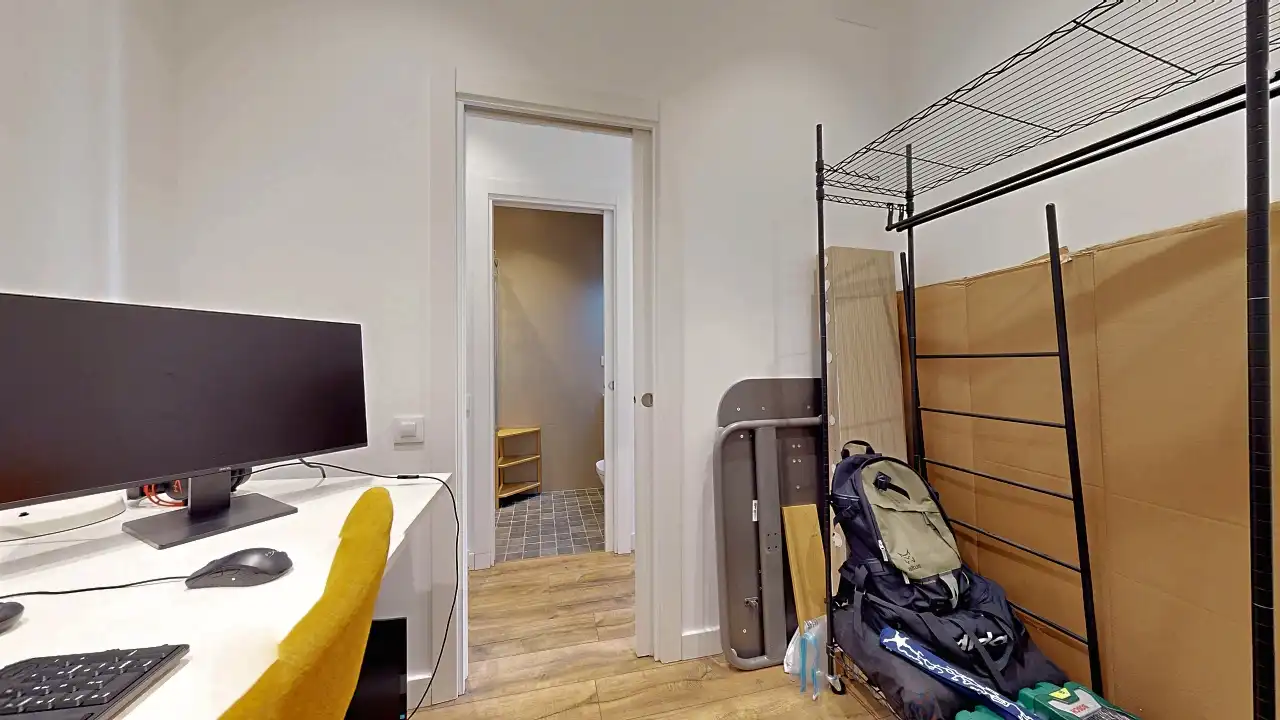 Piso en venta en Barcelona con Aire acondicionado, Calefacción y Balcón