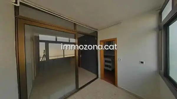 Wohnzimmer von Wohnungen zum Verkauf in Badalona