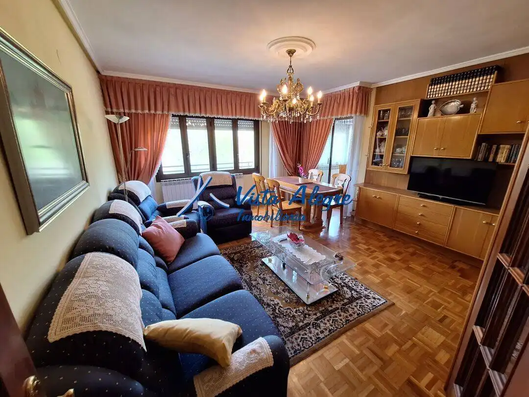 Wohnzimmer von Wohnung zum Verkauf in Haro mit Heizung, Terrasse und Abstellraum