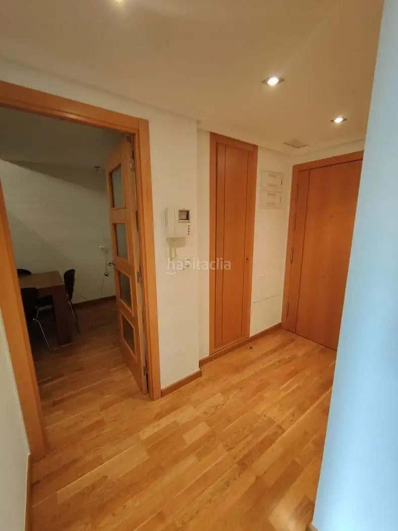 Piso con piscina en venta en Carrer Diego Fuentes Serrano 42A, imagen 3
