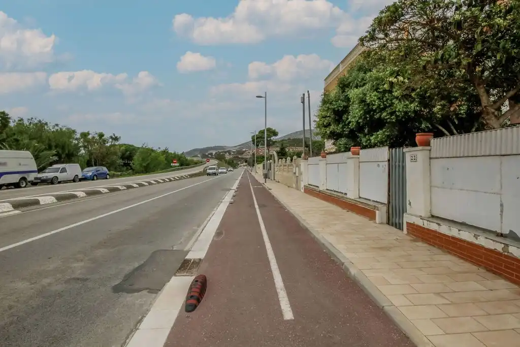 Piso en venta en Avenida Botigues, Les Botigues de Sitges
