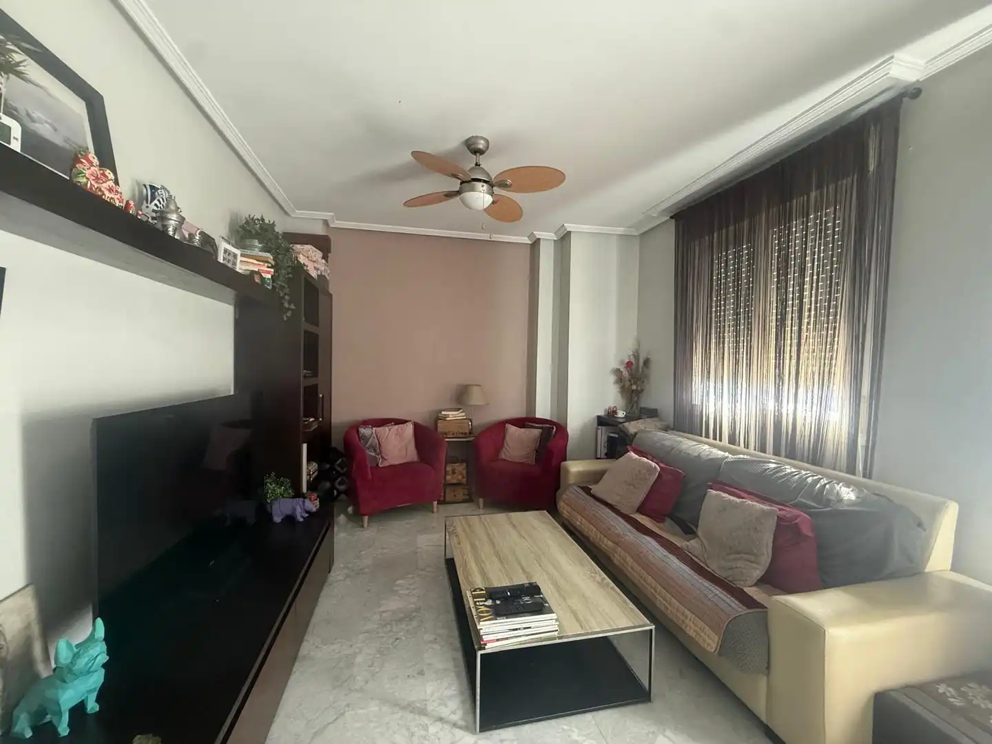 Sala de estar de Ático en venta en Mérida con Aire acondicionado y Terraza