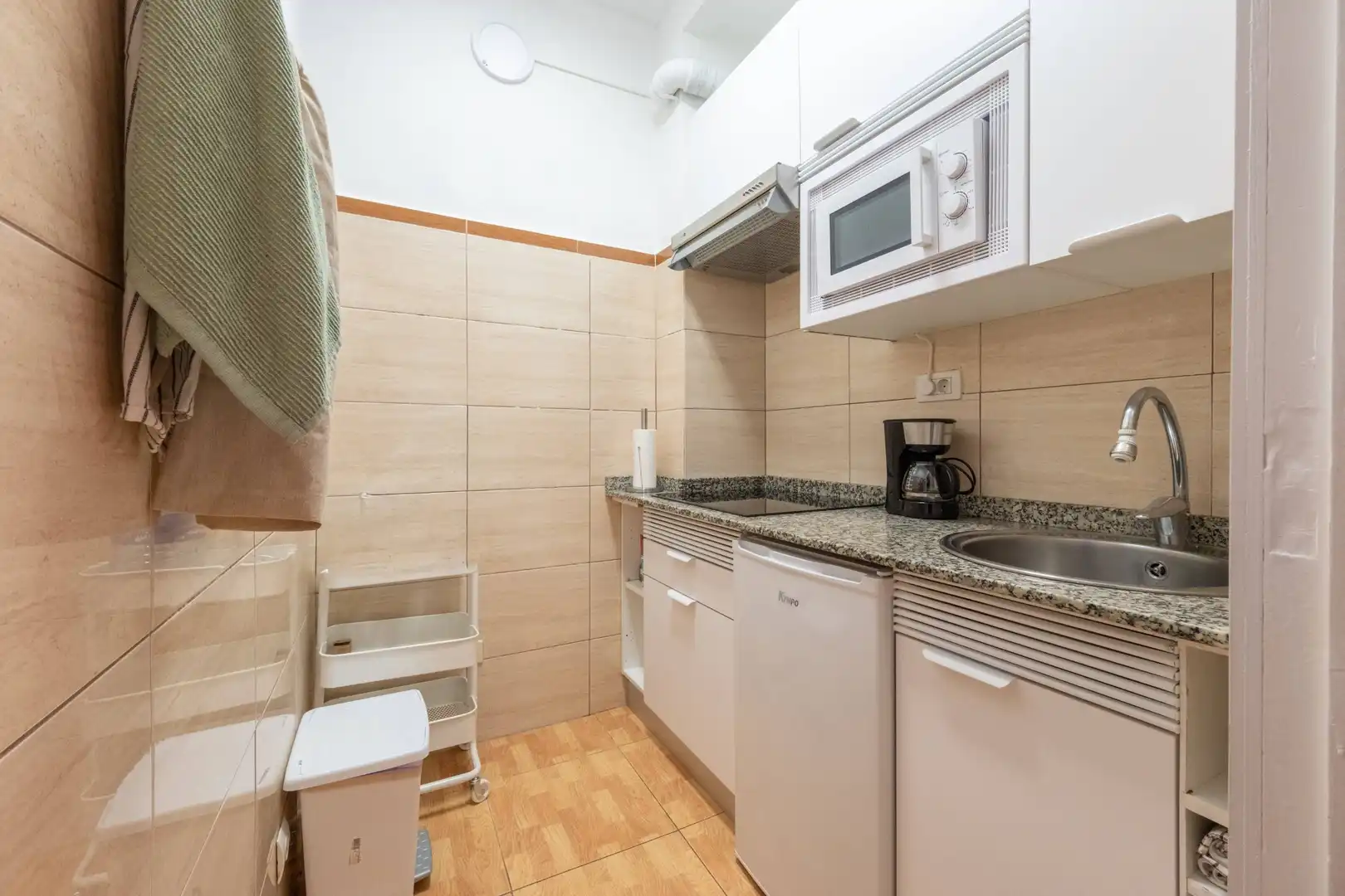 Cocina de Estudio de alquiler en Las Palmas de Gran Canaria con Amueblado