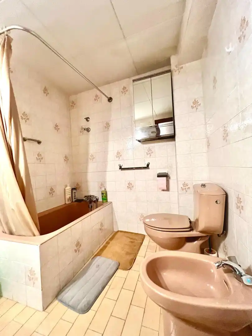 Bany de Casa o xalet en venda en Riba-roja d'Ebre amb Aire condicionat, Calefacció i Terrassa