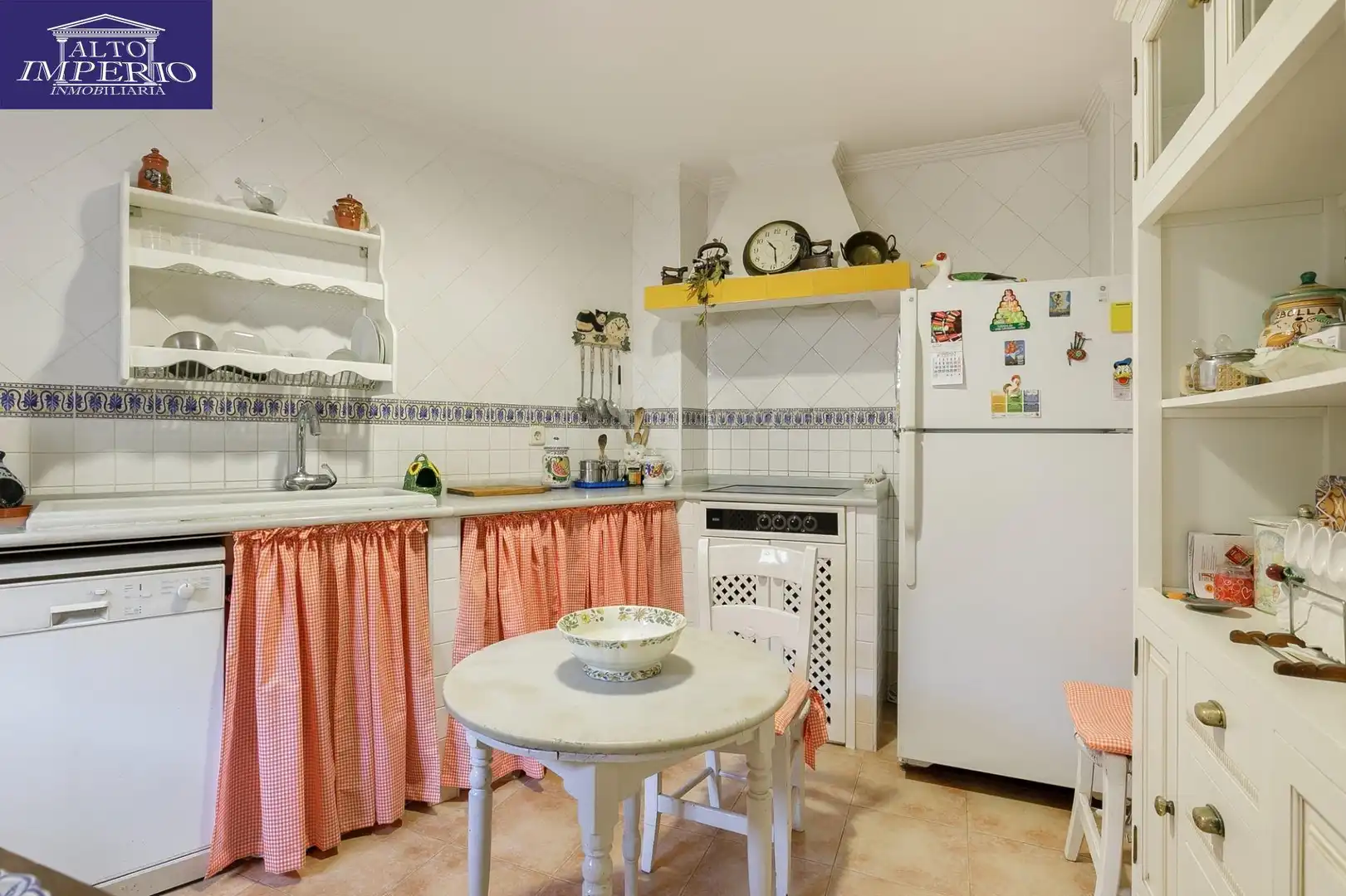 Casa pareada con jardín en venta en DEL CHAPIZ, imagen 5