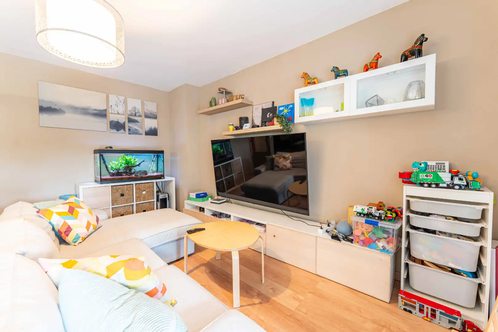 Sala de estar de Casa adosada en venta en Torrelodones con Balcón