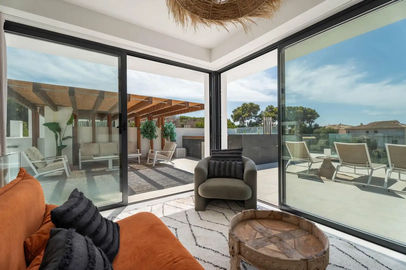 Terrassa de Apartament en venda en Marbella amb Aire condicionat, Calefacció i Jardí privat