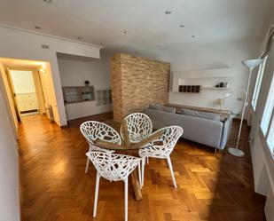 Living room of Flat to rent in  Barcelona Capital  with Heating, Terrace and Furnished