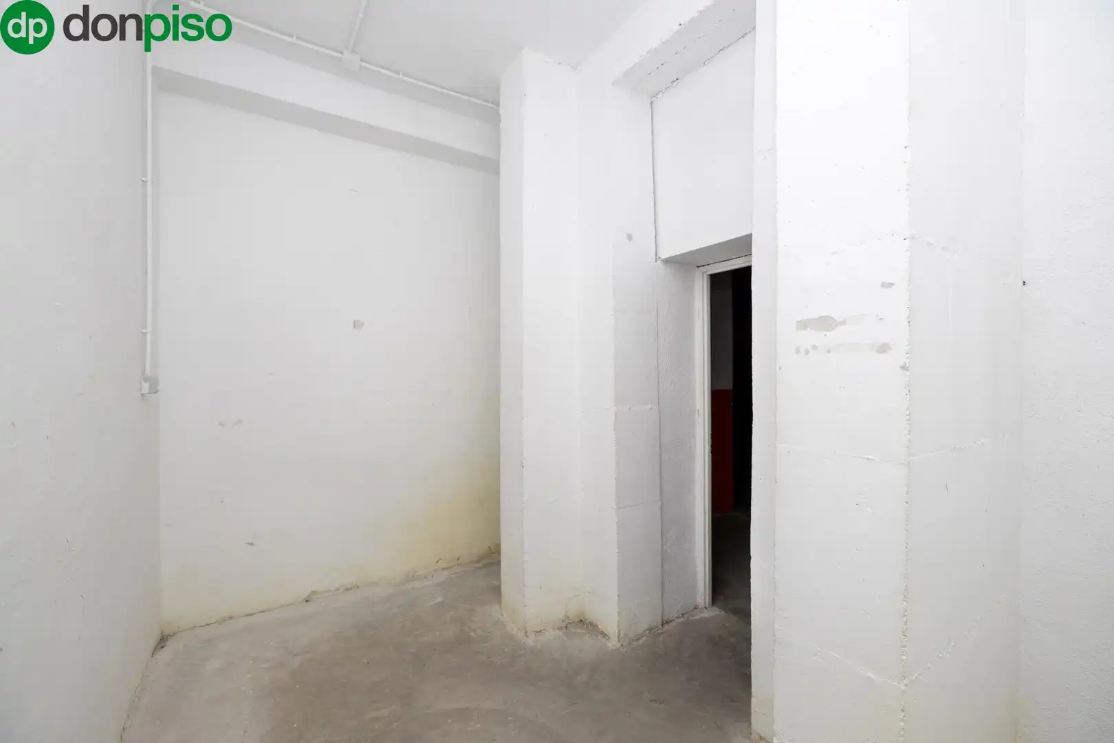 Local comercial en venta en Calle Calle Abderrahmán 11, imagen 25