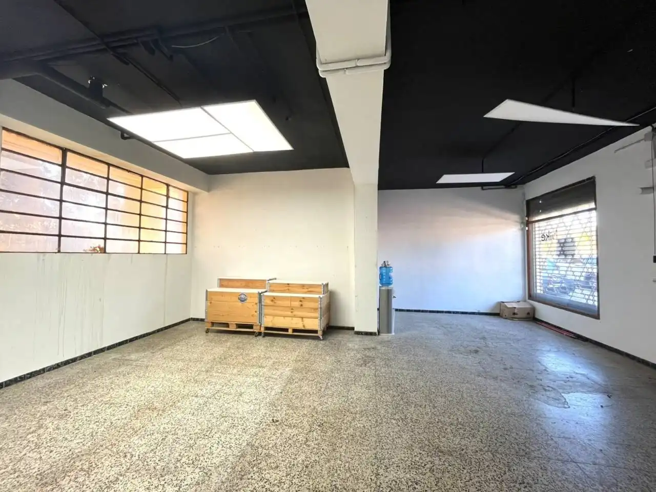 Local comercial en alquiler en Sarrià de Ter, imagen 3