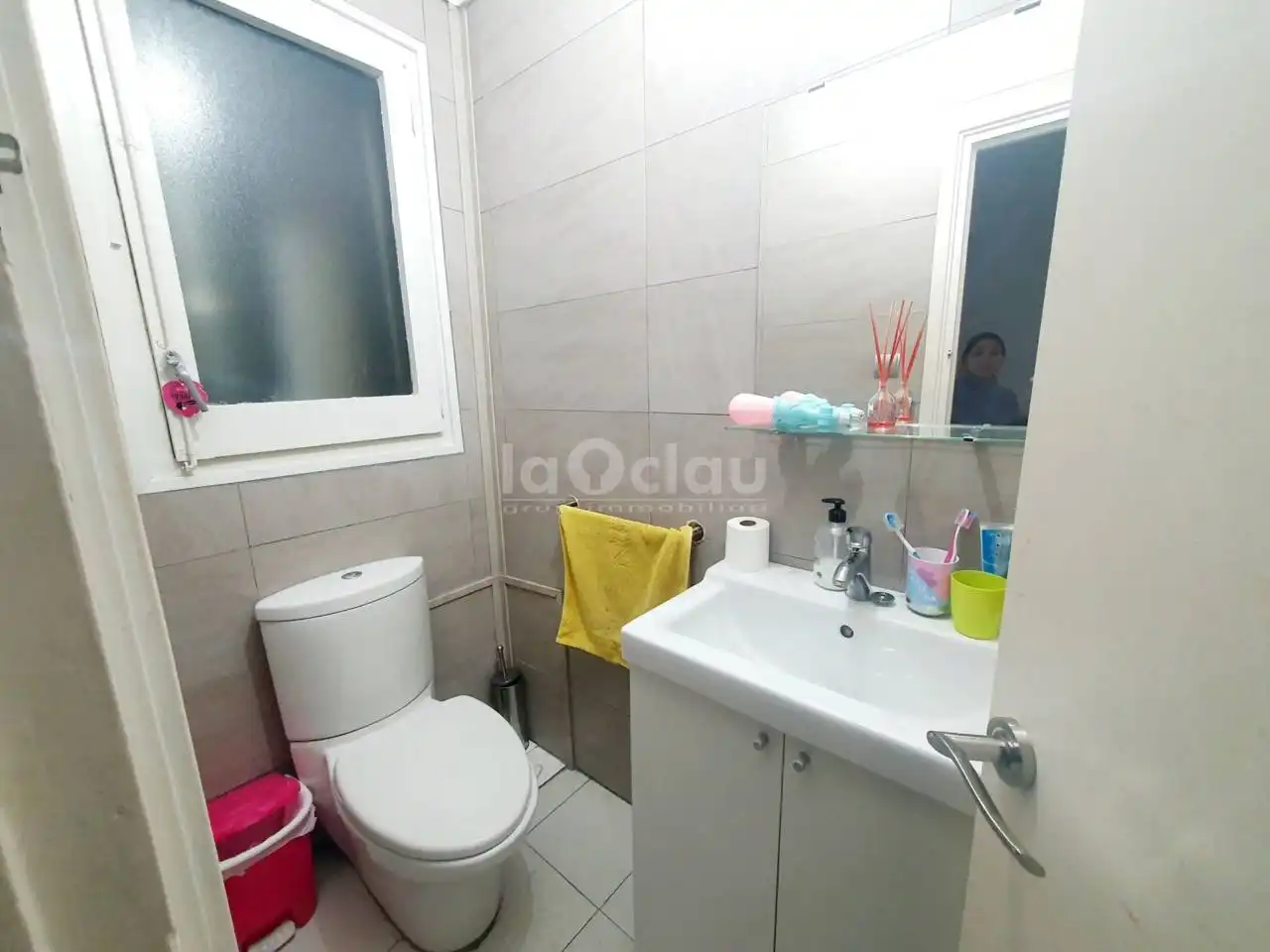 Schlafzimmer von Wohnung zum Verkauf in Tona mit Heizung, Terrasse und Abstellraum