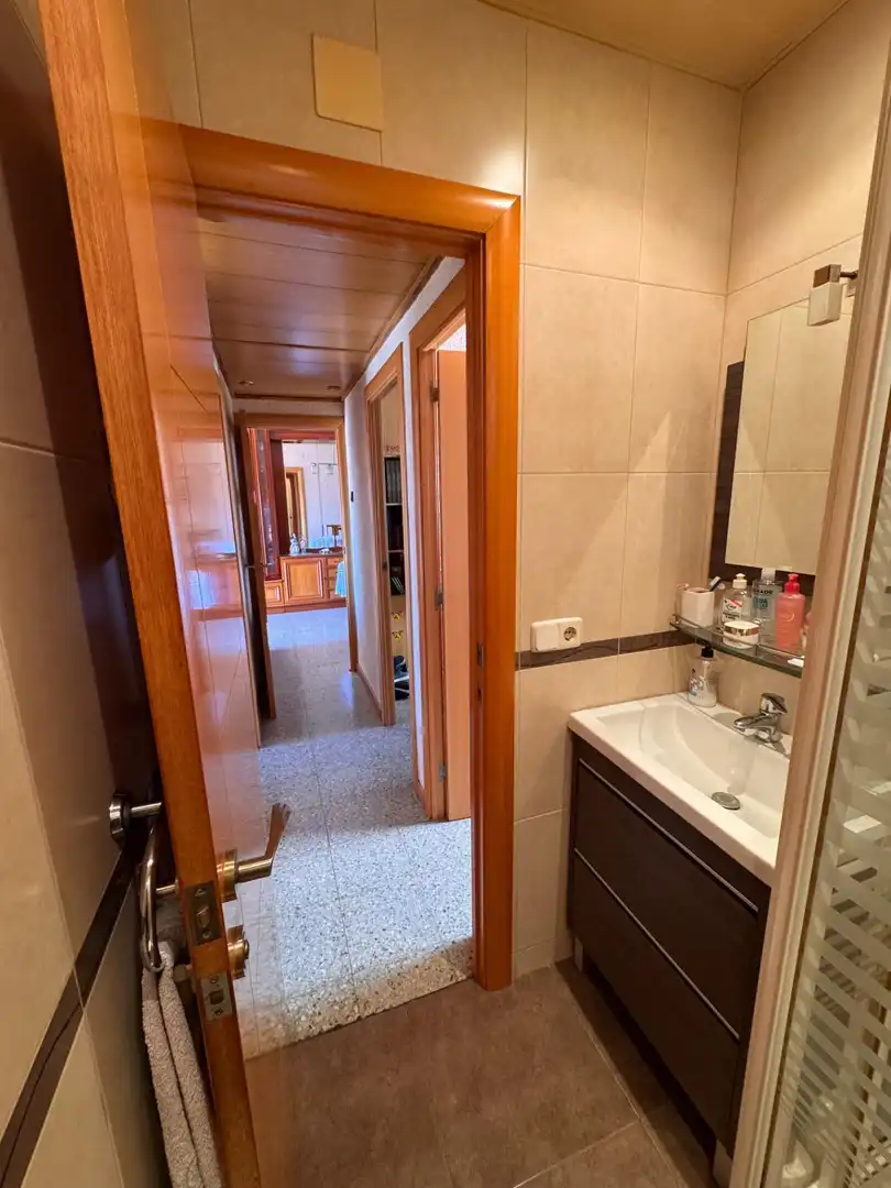 Flat for sale in Barcelona  with Balcony