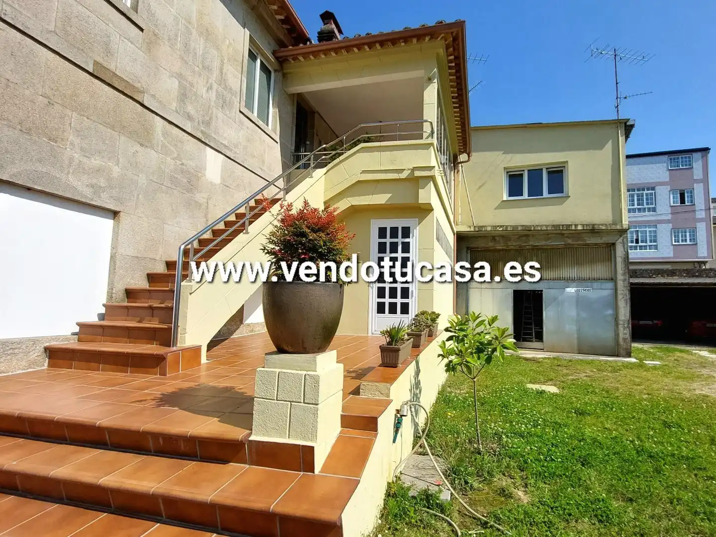 Casa amb jardí en venda a Lérez, imagen 3