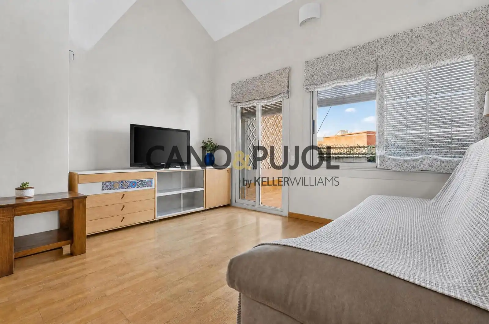 Ático con terraza en venta en plana hospital, imagen 6