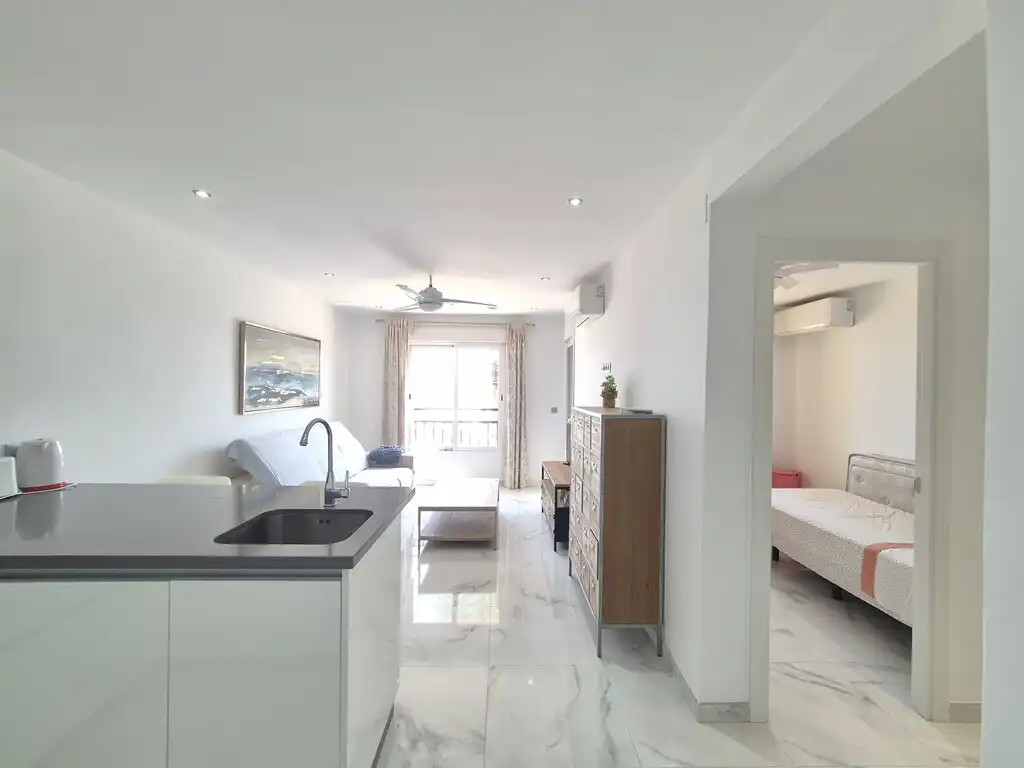 Apartment mit Pool zum Verkauf in Playa de los Boliches, imagen 2