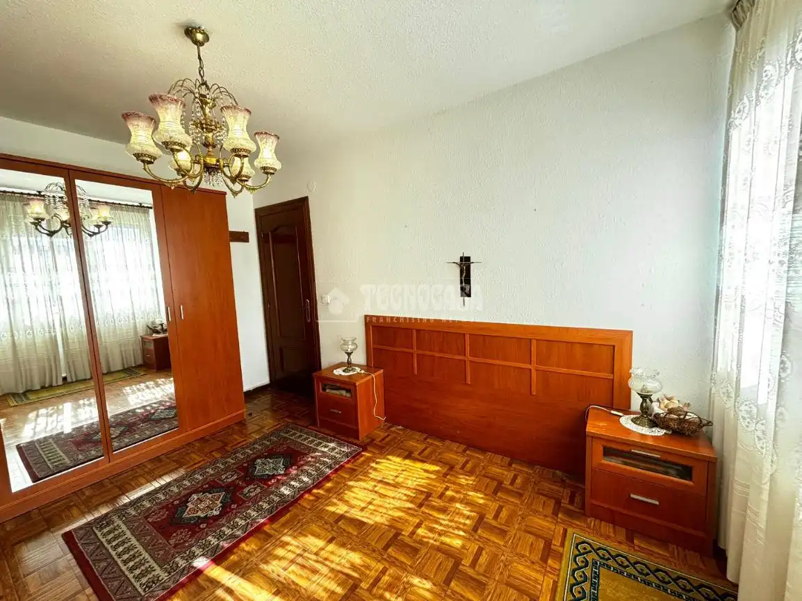 Habitación de Piso en venta en Camargo con Balcón