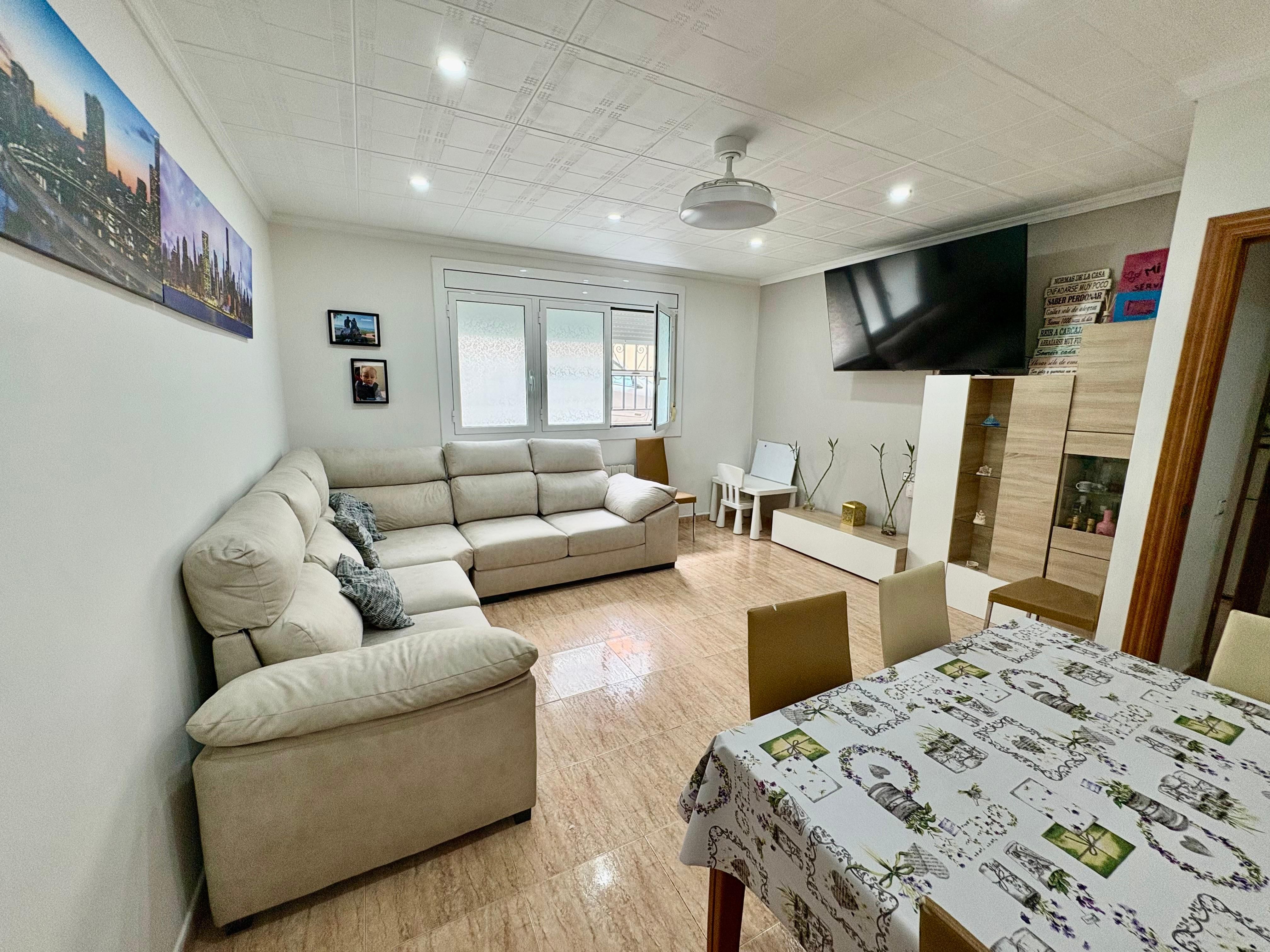 Living room of Planta baja for sale in  Barcelona Capital