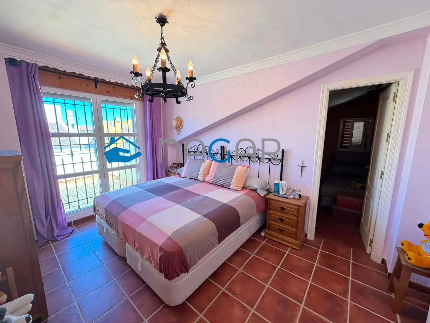 Habitación de Casa adosada en venta en Los Barrios con Jardín privado, Amueblado y Horno