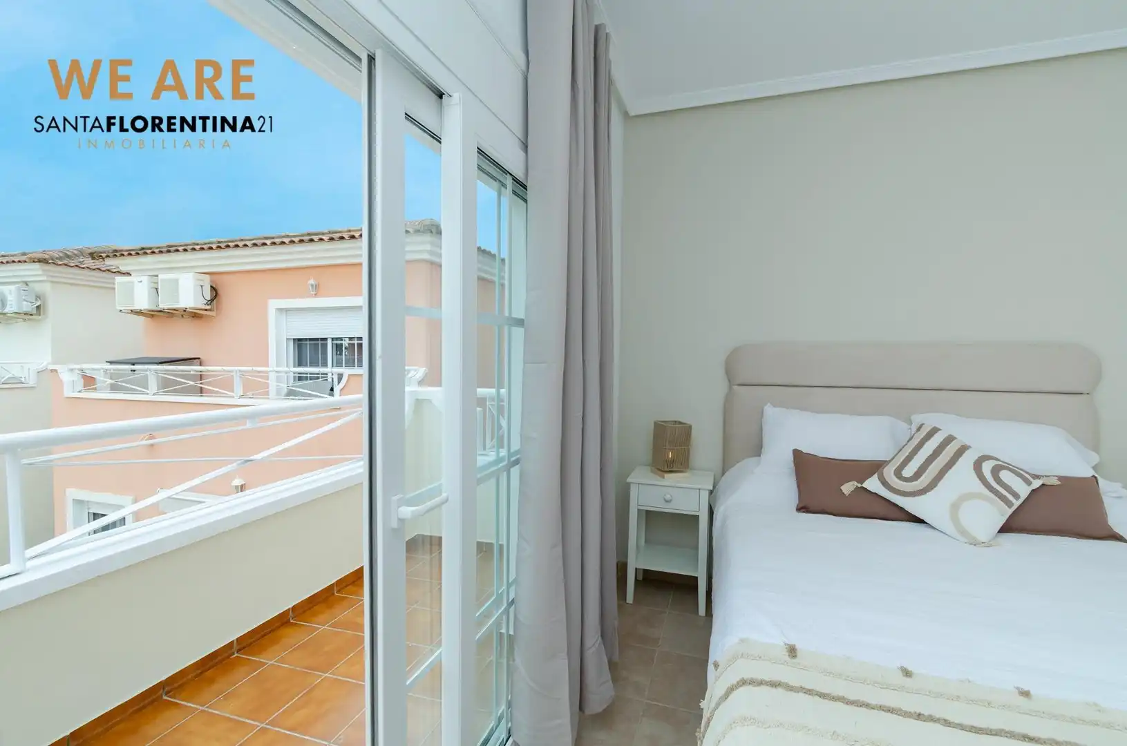 Villa con terrazza in affitto a DEL MUNDO 234, imagen 18
