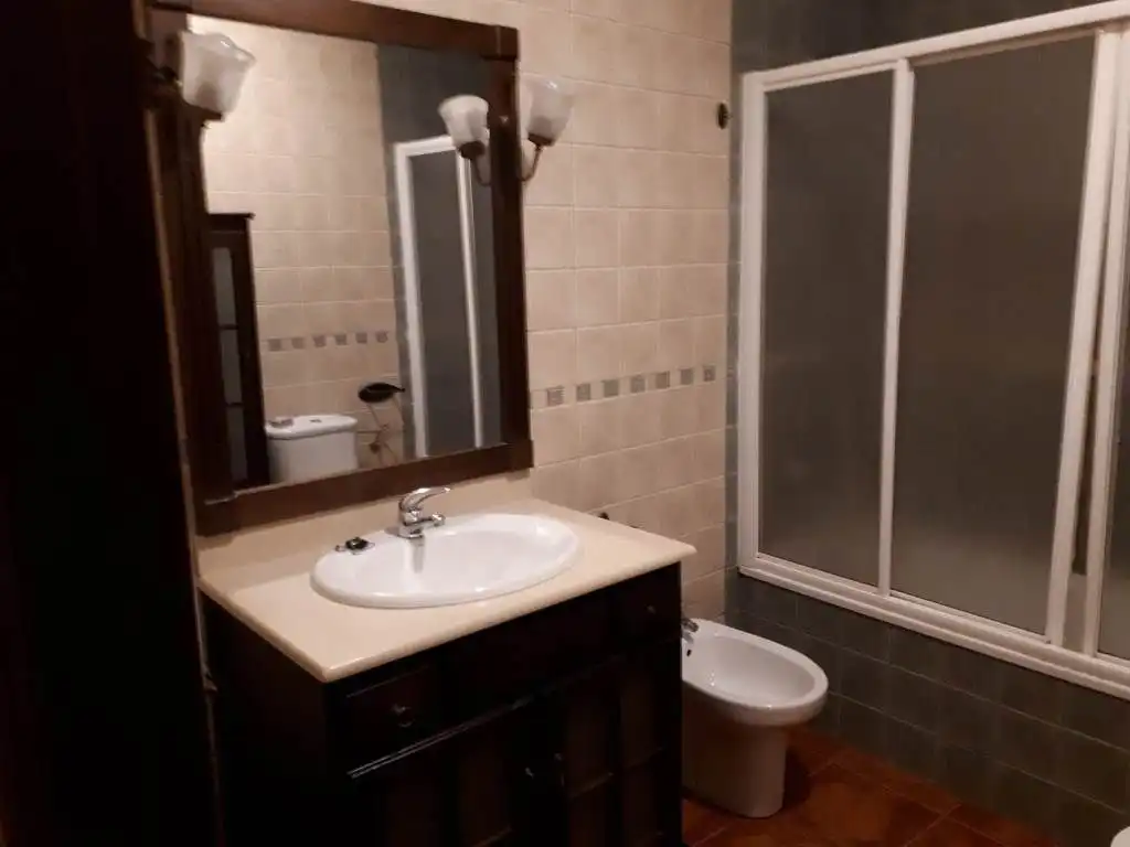 Bany de Casa o xalet en venda en El Campillo de la Jara amb Aire condicionat, Calefacció i Jardí privat